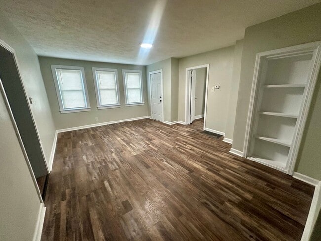 329 E Mechanic St in Shelbyville, IN - Building Photo - Building Photo