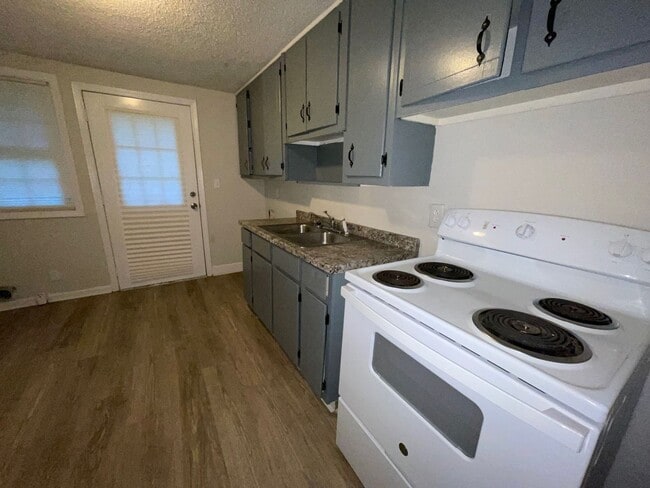 99 Tillman Dr in Carrollton, GA - Building Photo - Building Photo