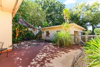 22 N Hillcrest Ave in Clearwater, FL - Building Photo - Building Photo