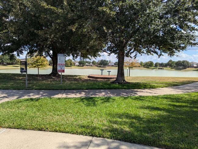 426 Dockside Terrace in Katy, TX - Building Photo - Building Photo