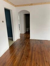 727 2nd St, Unit Garage Apt in New Martinsville, WV - Building Photo - Building Photo