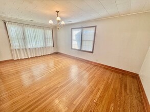 13182 Pulaski Pike in Ardmore, AL - Building Photo - Building Photo