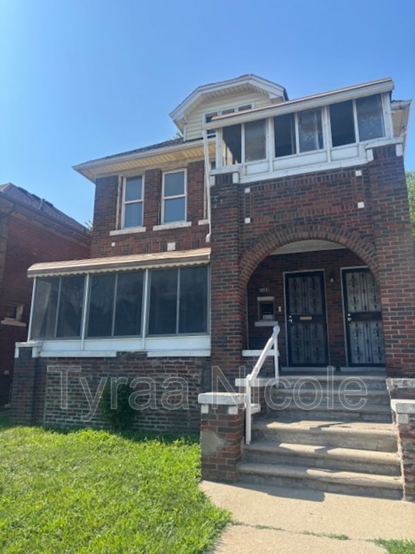 property at 3266 Pasadena St