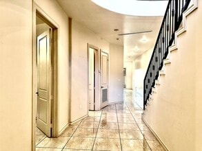 2110 Bermuda Dr in Laredo, TX - Building Photo - Building Photo