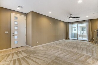 11231 Hidden Peak Ave in Las Vegas, NV - Building Photo - Building Photo