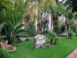 Bay Palms Apartment in San Diego, CA - Foto de edificio - Other