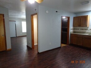 245 Settlers Landing Rd in Hampton, VA - Foto de edificio - Building Photo