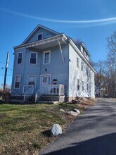 37 Church St in Cherry Valley, MA - Foto de edificio - Building Photo