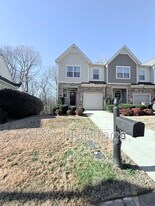 81 Hill Shore Ln in Clayton, NC - Building Photo