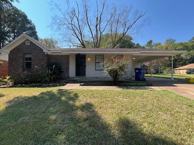 property at 7317 Eastover Dr