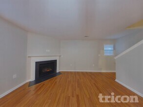 2848 Village Center Dr in Dallas, NC - Building Photo - Building Photo