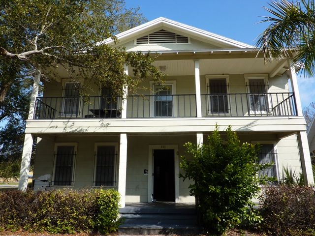 5 Unit Apartment Complex in St. Petersburg, FL - Foto de edificio