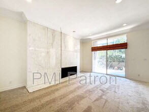 926 Palo Verde Ave in Long Beach, CA - Building Photo - Building Photo