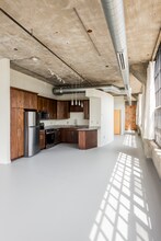 41 Burroughs St in Detroit, MI - Building Photo - Building Photo