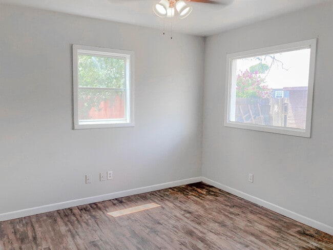 1101 65th St in Lubbock, TX - Building Photo - Building Photo