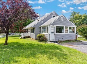 438 Bloomsbury Ave in Catonsville, MD - Building Photo - Building Photo