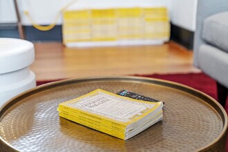 1708 W Waveland Ave in Chicago, IL - Building Photo - Building Photo