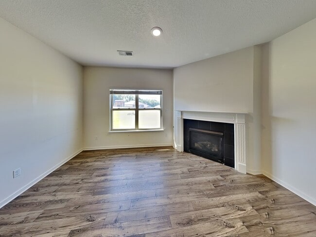 39 Empire Ln in Atoka, TN - Building Photo - Building Photo