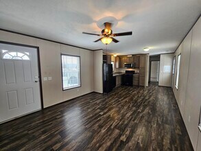 158 Rodeo Dr in Utica, NY - Building Photo - Building Photo