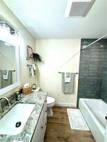 1435 Curlew Ave in Naples, FL - Building Photo