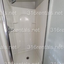 207 Second W in Newton, KS - Building Photo - Building Photo