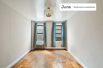 Room in Shared 4 bed/1 bath home in New York, NY - Foto de edificio - Building Photo