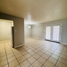 The Concord Apartments in Port Neches, TX - Building Photo - Building Photo