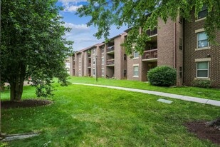 18401 Guildberry Dr in Gaithersburg, MD - Building Photo