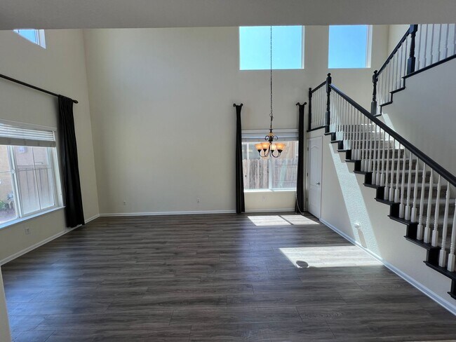 10878 Waterbrook Way in Gold River, CA - Building Photo - Building Photo