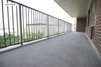 175 W 90th St in New York, NY - Building Photo - Building Photo