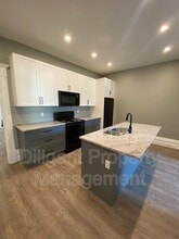 203 Rubidge St in Peterborough, ON - Building Photo - Building Photo