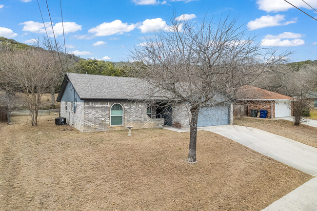 2413 Phyllis Dr in Copperas Cove, TX - Building Photo - Building Photo