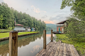 6180 Crow Creek Rd in Lakemont, GA - Building Photo - Building Photo