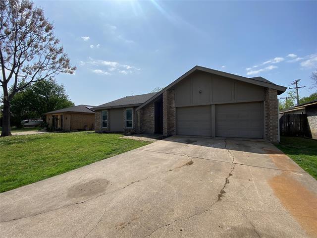 2420 Springridge Dr in Arlington, TX - Building Photo - Building Photo
