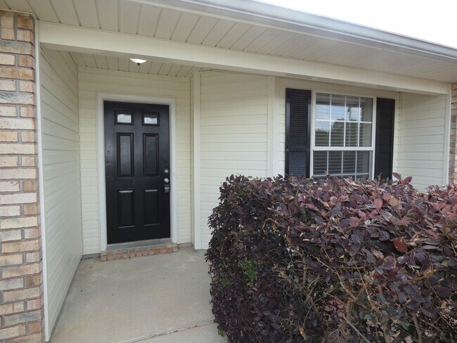 5087 Cassia Dr in Pensacola, FL - Building Photo - Building Photo