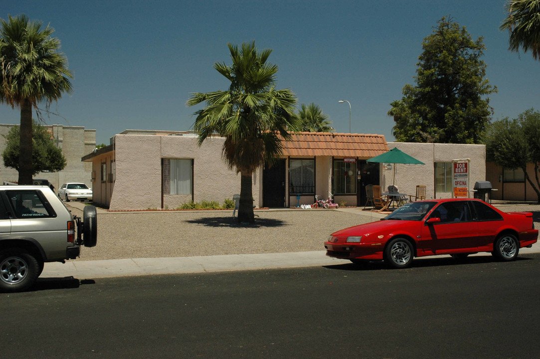 Beverly IV in Glendale, AZ - Building Photo