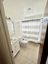 2211 Carleton St in Berkeley, CA - Building Photo - Building Photo