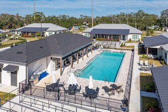 Elevate Senior Living at Clearwater in Clearwater, FL - Building Photo - Building Photo