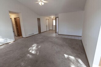 1610 Typhoon Dr in Columbia, MO - Building Photo - Building Photo