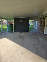 1128 S Shireview Cir in Abbeville, LA - Building Photo - Building Photo