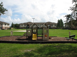 Cobblestone of Kissimmee in Kissimmee, FL - Building Photo - Building Photo