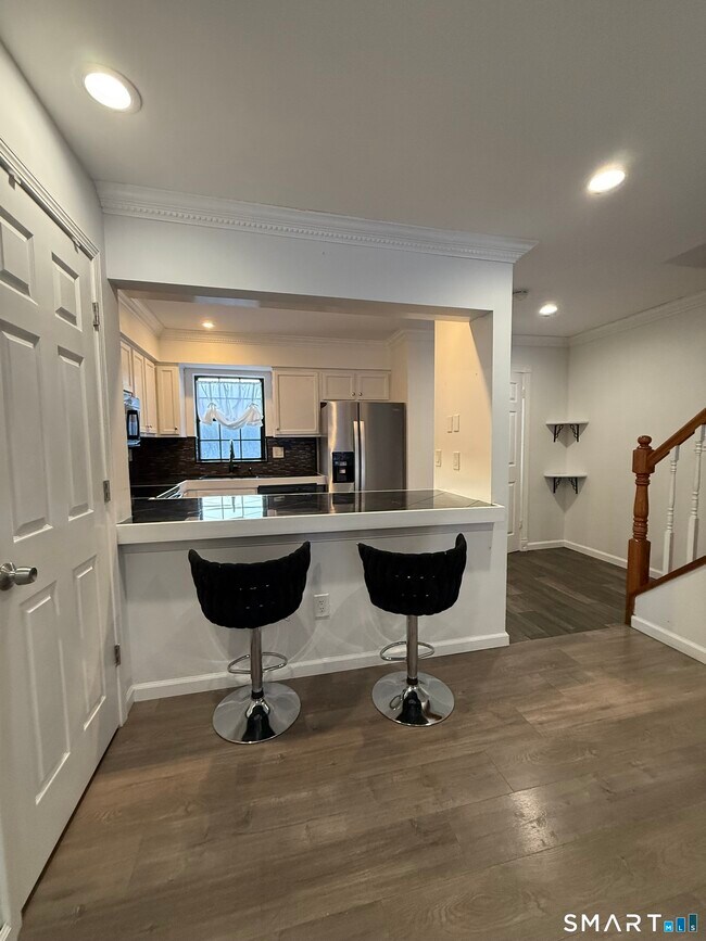 111 Aspetuck Vlg in New Milford, CT - Building Photo - Building Photo