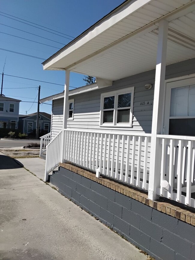 property at 805 Cedar St