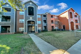 z-090123-Siddons Place in Fort Worth, TX - Foto de edificio - Building Photo