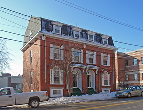 98-100 India St in Portland, ME - Building Photo - Building Photo