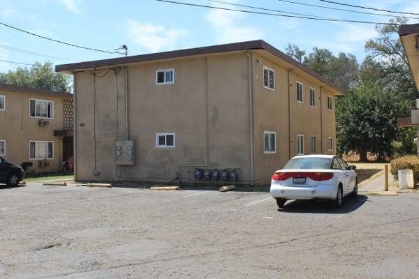 912-920 Blue St in Marysville, CA - Foto de edificio - Building Photo