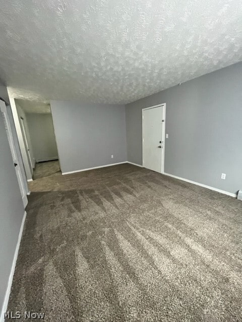 166 Kendall Ave in Campbell, OH - Building Photo - Building Photo