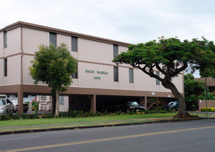 Hale Mahiai Apartments in Honolulu, HI - Building Photo - Building Photo