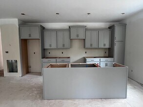 104 Ward Way in Auburn, KY - Building Photo - Building Photo