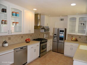 1306 E Mayfair Ave in Orange, CA - Building Photo - Building Photo